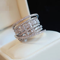 2023 New Fashion Multi-Layered Cross Finger Ring with Dazzling Zircon Daily Wear Statement Rings for Women Party Jewelry Gifts