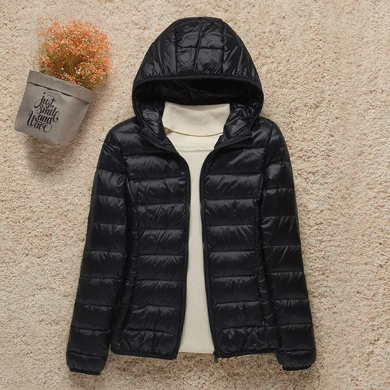 2023 New Fashion Female Cold Jacket Women Winter Light White Duck Down Jacket Slim Puffer Jacket Portable Windproof Down Coat