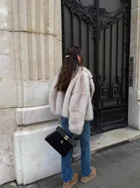 Women's Fur New European and American Ladies Style Fox Fur Coat Fashion Dyed Pointed Lazy Style Imitation Fur Coat